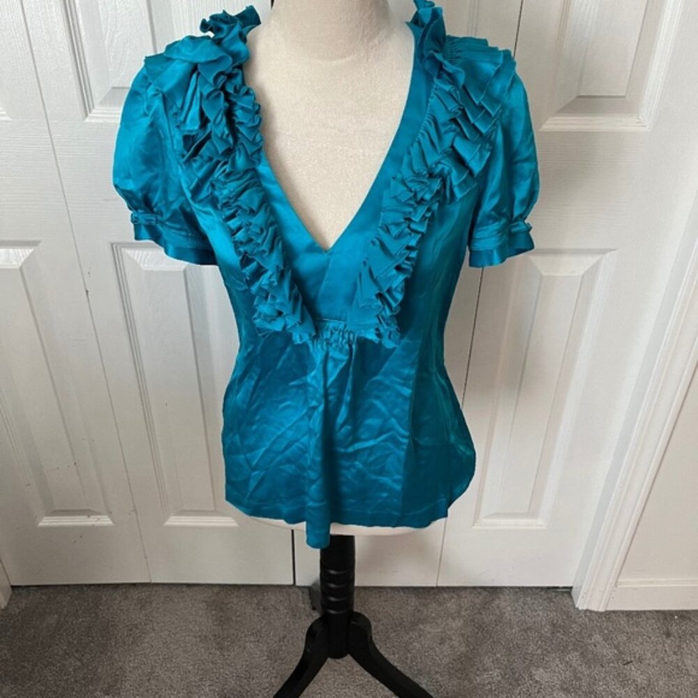 BCBG size S 100% silk top